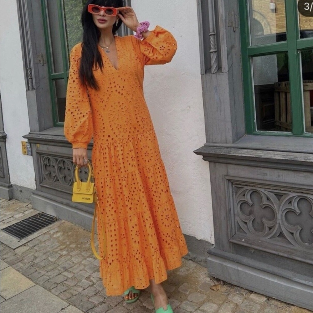 NWT Zara Orange Eyelet Midi Dress